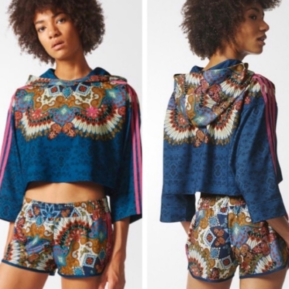 adidas Borabomix Crop Hoodie collab w/ Brazilian label The FARM Co., Small - Picture 8 of 11